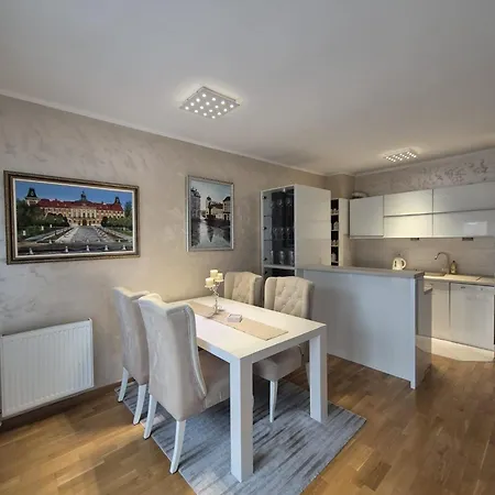 Apartment Avalon Apartman Novi Sad